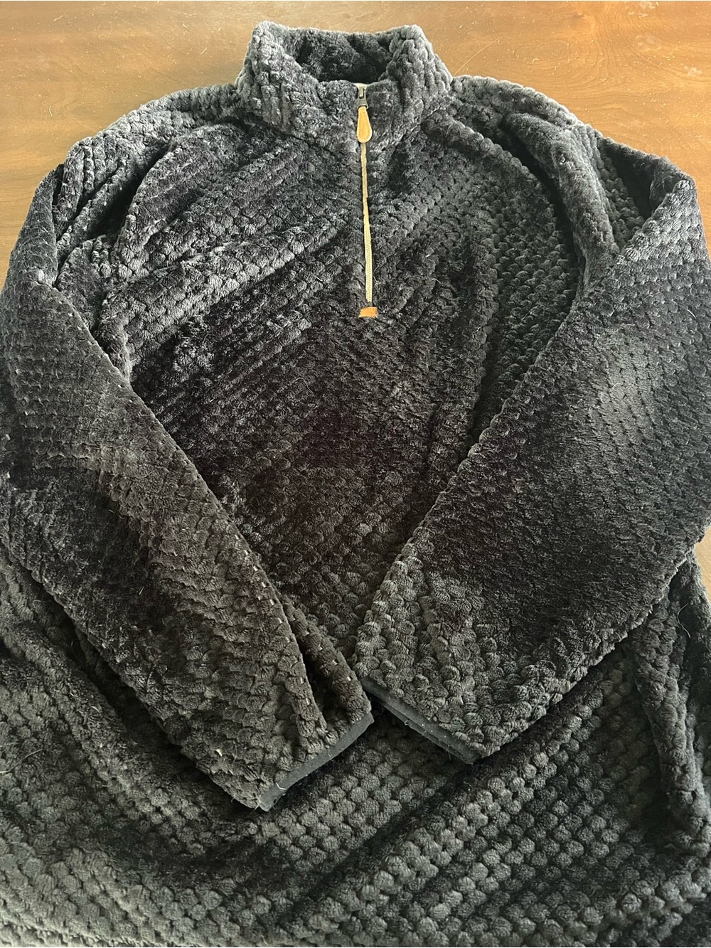 Chic Soul Black Plush Quarter-Zip Pullover